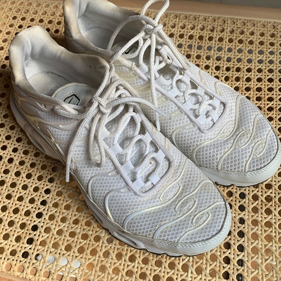 Nike Air Max Plus - Picture 4 of 6